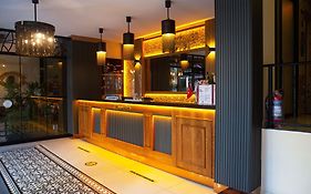 Emirtimes Hotel Kadıköy
